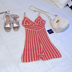 Beautiful BRAND NEW ✨Lulus Knit Romper